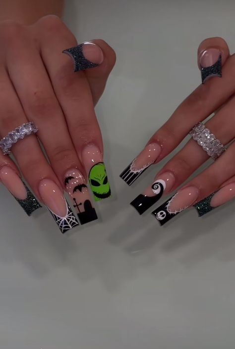 Disney Acrylic Nails, Horror Nails, Holloween Nails, Halloween Acrylic Nails, Girly Acrylic Nails, Short Square Acrylic Nails, Unique Acrylic Nails, Long Square Acrylic Nails, Bling Acrylic Nails