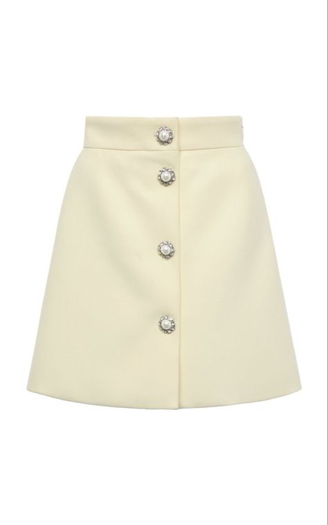 Miu Miu Fashion, Miu Miu Embellished, Fotografi Digital, Blair Waldorf, Looks Chic, Fashion Design Clothes, Cute Skirts, Pearl Buttons, Stage Outfits