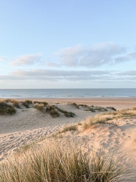 Stones Throw, Coastal Life, East Sussex, Beach Aesthetic, Pretty Places, Beach Vibe, Rye, Summer Aesthetic, Beach Life