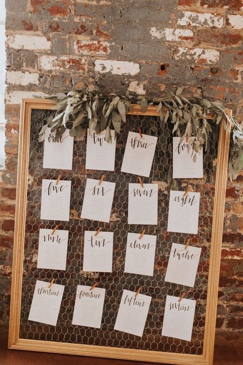 This framed chicken wire wedding seating chart is perfect for any rustic wedding | Image by Wild Heart Visuals Wedding Table Placement, Rustic Seating Charts, Seating Chart Wedding Diy, Table Numbers Wedding Rustic, Rustic Wedding Seating, Diy Seating, Table Seating Chart, Wedding Table Seating, Georgia Wedding