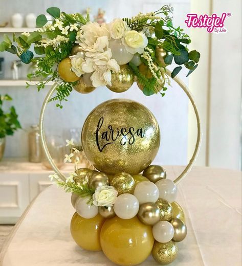 Bubble Balloon Centerpieces, Balloon Hoop Centerpiece, Wedding Balloon Centerpieces, Balloon Flower Centerpieces, Balloon And Flower Centerpieces, Ballon Arrangements, Balloon Hoop, Ballon Decoration, Balloon Table Centerpieces