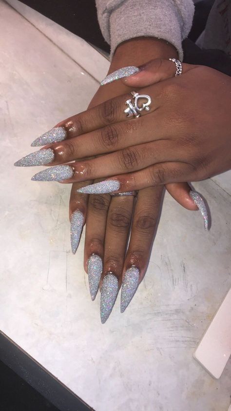 Y A S S S R A Y R A Y Acrylic Nails Natural, Bright Summer Acrylic Nails, Metallic Tattoo, Colorful Nail, Summer Acrylic Nails, Pretty Acrylic Nails, Dope Nails, Best Acrylic Nails, Long Acrylic Nails