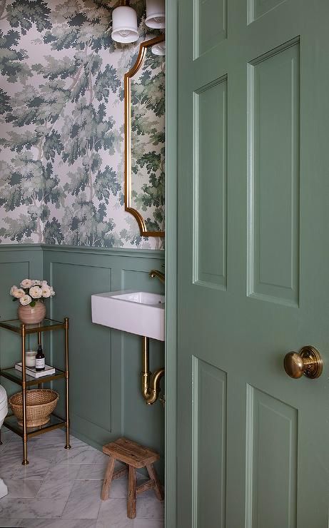 Green Wallpaper Bathroom, Raphael Wallpaper, Bathroom Wainscoting Ideas, Green Powder Room, Chic Powder Room, Elegant Powder Room, Bathroom Wainscoting, Wallpaper Powder Room, Black Wainscoting