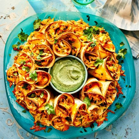 Recipe: Pull-Apart Party Quesadillas — Southern Living Party Quesadillas Southern Living, Party Quesadillas, Avocado Dipping Sauce, Breakfast Party Foods, Easy Dinner Casseroles, Breakfast Party, Quick Easy Dinner, Southern Living, Fresh Lime Juice