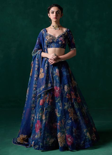 Royal Blue Lehenga Color Combinations, New Lehenga Designs, Lehenga Color Combinations, Lehenga Designs Latest, Royal Blue Lehenga, Dupatta Embroidery, Indian Bridesmaid Dresses, Choli Dress, Printed Lehenga