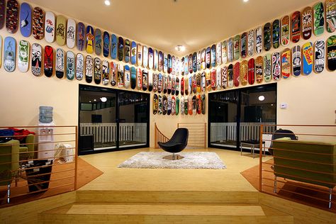 Rob Dyrdek's Fantasy Factory | Flickr - Photo Sharing! Sm Building, Skate Decor, Skateboard Display, Display Collections, Skateboard Room, Rob Dyrdek, Shabby Chic Dining Room, Fantasy Factory, Vinyl Display