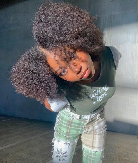 riele on Instagram: “listen 2 the shirt 😁 to my American friends - today’s the day!! the final day you can vote for the presidential election. PLEASE get out…” Riele Downs Outfits, Riele Downs, Type 4 Hair, Dark Skin Beauty, 4c Hairstyles, Braids For Black Hair, Hair Journey, Black Girls Hairstyles, Curly Hair Styles Naturally