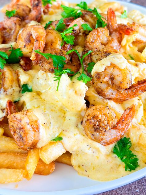 Crab fries Loaded Crab Fries, Crab Fries Recipe, Loaded Lobster Fries, Loaded Shrimp Fries Recipe, Honey Garlic Crawfish Fries, Crinkle Fries, Turkey Chops, Crab Fries, Sweet Potato Pie Southern