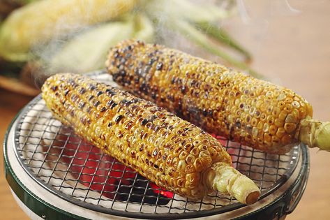 Asian Corn, Soy Glaze Recipe, Matt Preston, Summer Dinner Recipes Grill, Soy Glaze, Grilled Fruit, How To Cook Beef, Easy Asian, Grilled Veggies