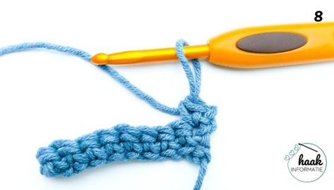 How To Single Crochet, Textile Arts, Single Crochet Stitch, Crochet Round, Pull Through, Crochet Chart, Free Crochet Patterns, Crochet Stitch, Photo Tutorial