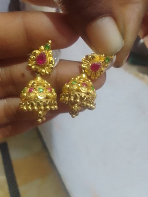 Gold Jumkas Design Latest, Kammalu Buttalu, Kammalu Buttalu Gold, Gold Jumkas Design, Buttalu Earrings Gold, Gold Jumkas, Pink Jewellery, Easy Rangoli Designs Videos, Unique Gold Jewelry Designs