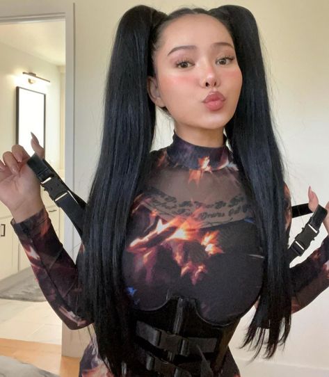 BELLA Poarch is a TikTok star who only joined the video-sharing social networking service in 2020. Poarch is one of many who have had a quick rise to fame on the platform. Who is Bella Poarch and how old is she? Bella Poarch is a 24-year-old TikTok star who has a staggering 70million followers. Impressively, […] Bella Poarch, Bella Beauty, Tiktok Star, Black Hair Color, Lingerie Pictures, The Platform, How Old, Social Networking, Celebrities Female