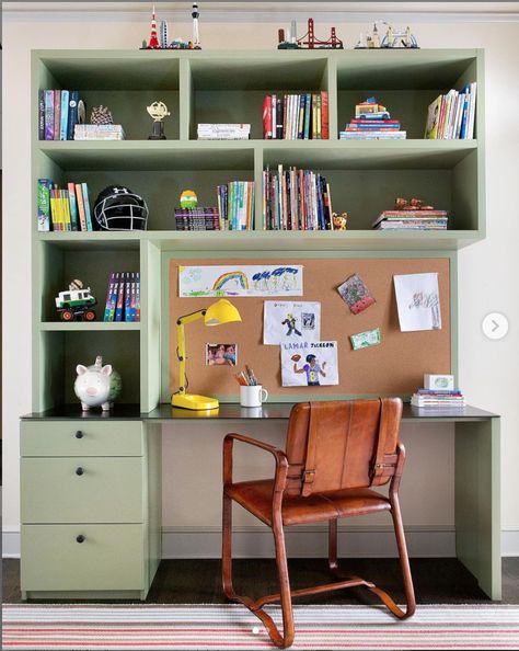 LizMcPhail interiors. Love the sage green custom desk and RH desk chair. Green Desk Chair, Green Bookshelves, Chair Ikea, Danish Decor, Teen Desk, Boys Desk, Green Desk, Room Library, Custom Desk