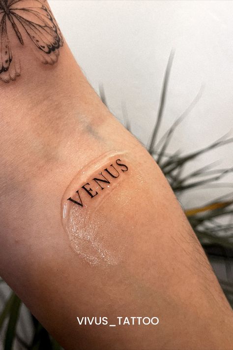 Ruled By Venus Tattoo, Venus Tattoo Design, Venus Planet Tattoo, Venus Tattoo Goddess, Feminism Tattoo, Side Hip Tattoos, Venus Tattoo, 50 Tattoo, Faro Portugal