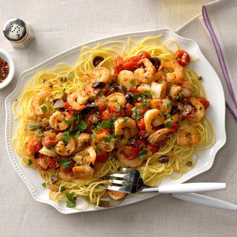 Shrimp Puttanesca Shrimp Puttanesca, Best Spaghetti Recipe, Pasta With Shrimp, Best Spaghetti, Christmas Dinner Menu, Seafood Pasta, Shrimp Pasta, Spaghetti Recipes, Taste Of Home