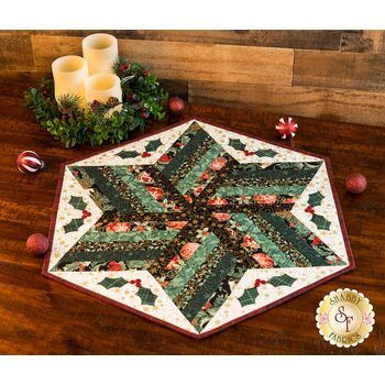 Christmas Table Runners Quilted, Placemats Christmas, Folded Star, Picture Table, Christmas Table Toppers, Christmas Motifs, Project Table, Ribbon Ornaments, Ornament Template