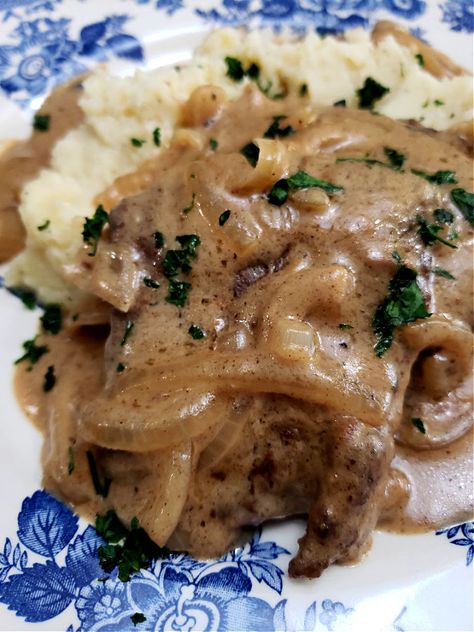 Liver and onions with gravy Fried Liver And Onions With Gravy, Calf Liver And Onions Recipe, Fried Liver And Onions, Liver And Onions With Gravy, Beef Liver And Onions Recipe, Gumbo Soup Recipe, Beef Liver And Onions, Fried Liver, Gumbo Soup