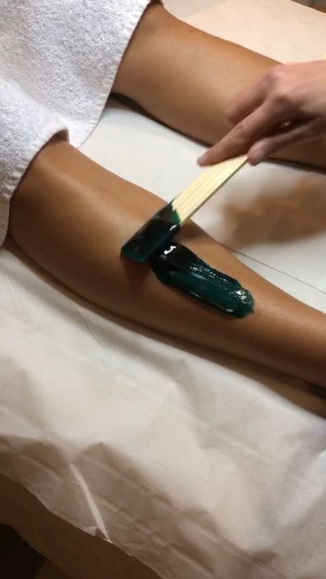 Waxing Legs, Foot Detox Soak, Waxing Tips, Upper Lip Hair, Sugaring Hair Removal, Underarm Hair Removal, Smooth Legs, Sugar Waxing, Brazilian Waxing