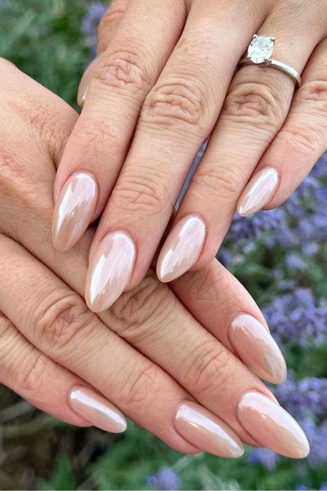 Classic nude white chrome Wedding Nails Nude Chrome Nails, Nude Chrome, Best Wedding Nails, Wedding Nail Designs, White Chrome Nails, Wedding Day Nails, Accent Nail Designs, Bridal Nails Designs, Bridal Nail