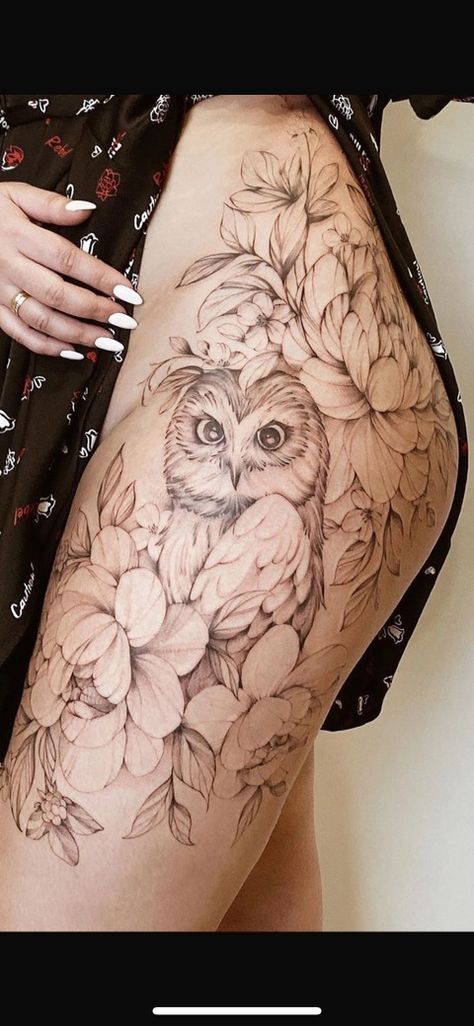 Owl Thigh Tattoos, Owl Tat, Owl Tattoo Sleeve, Side Tattoos Women, Owl Tattoo Drawings, Cute Owl Tattoo, Steampunk Tattoo, Hip Thigh Tattoos, Owl Tattoo Design