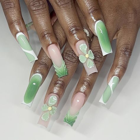 ig: acrylicsbyfatima Green And Peach Nails, Peach Color Nails, Peach Colored Nails, Peach Nails, Green Nail Designs, Nails Green, Color Nails, Unique Acrylic Nails, Nails Inspo