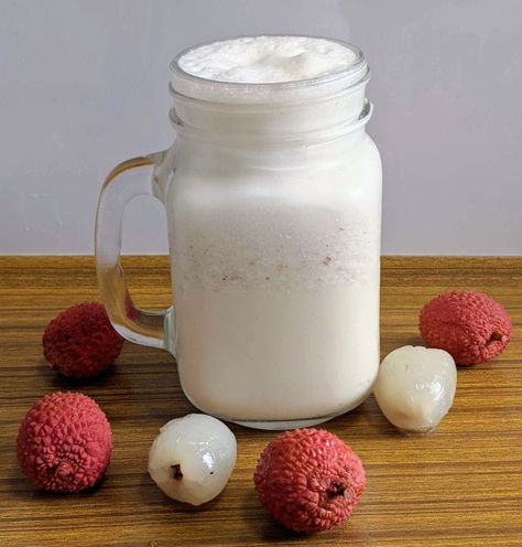 Lychee Milkshake - Your Veg Recipe Lychee Recipes, Milkshake Smoothie, Slush Recipes, Veg Recipe, White Chili Chicken Recipe, Buka Puasa, Refreshing Drinks Recipes, Milkshake Recipes, Healthy Sweets Recipes