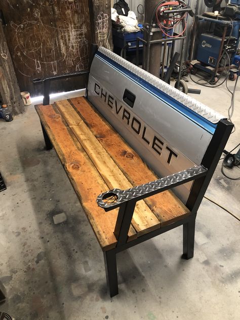 Ford Tailgate Bench, Big Welding Projects, Tailgate Bench Diy, Garage Man Cave Ideas On A Budget, Ford Bench, Tailgate Furniture, Chevy Tailgate Bench, Welding Projects To Sell, Dinning Table Diy