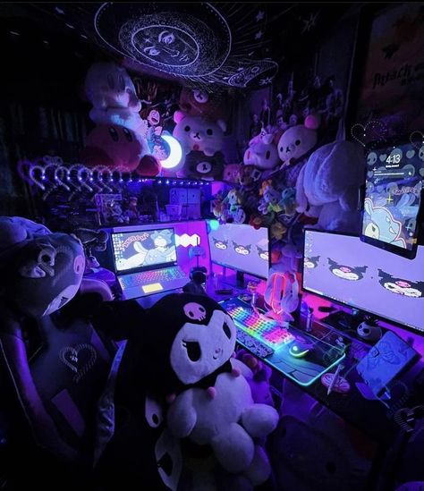 Pastel Goth Gaming Setup, Y2k Gaming Setup, Emo Gaming Setup, Kuromi Pc Setup, Gameing Set Up, Kuromi Gaming Setup, Gothic Gaming Setup, Goth Gaming Setup, Gamer Aesthetic