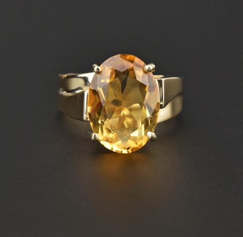 Antique Jewellery Online, Emma Lou, Vintage Jewelry Antique, Yellow Gems, Jewelry Antique, Citrine Ring, Deco Jewelry, Shiny Things, Fabulous Jewelry