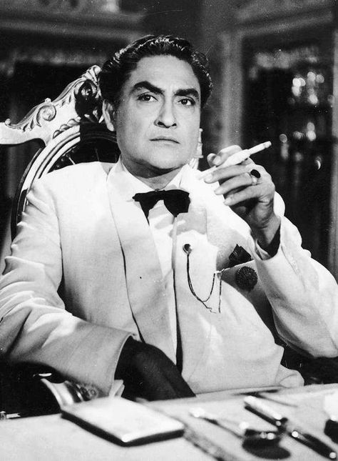 Ashok Kumar. The name has now passed into the history of Hindi cinema as a legend. And to think he never wanted to be an actor! But it is virtually impossible to imagine Hindi films without Ashok Kumar. He was as inseparable a part of the Silver Screen as air is to breathing. Ashok Kumar Actor, Amjad Khan, Actors Bollywood, Dev Anand, Old Bollywood Movies, Raj Kapoor, Sanjeev Kumar, Film Tips, Old Film Stars