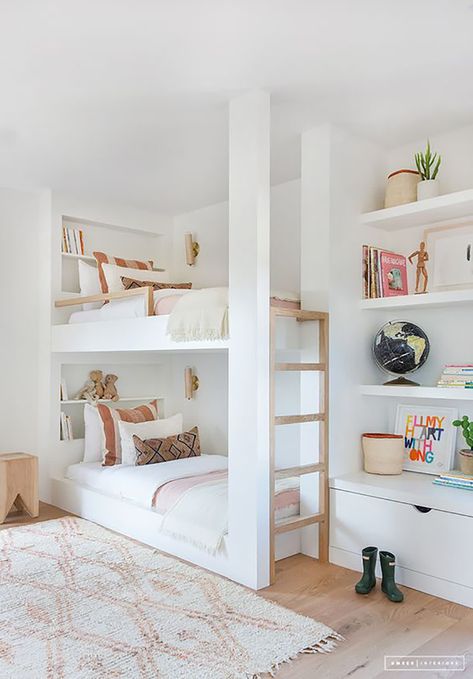 Kids Bedroom Ideas Two Bunk Beds, Modern Bunk Beds, Built In Bunks, Bunk Rooms, Bunk Bed Designs, Amber Lewis, Kids Bedroom Designs, Dekorasi Kamar Tidur, Kids Bunk Beds