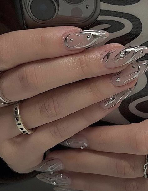 Nails And Rings, Concert Nails, Hello Nails, Goth Nails, Pretty Gel Nails, Soft Nails, Kawaii Nails, Dream Nails, Funky Nails