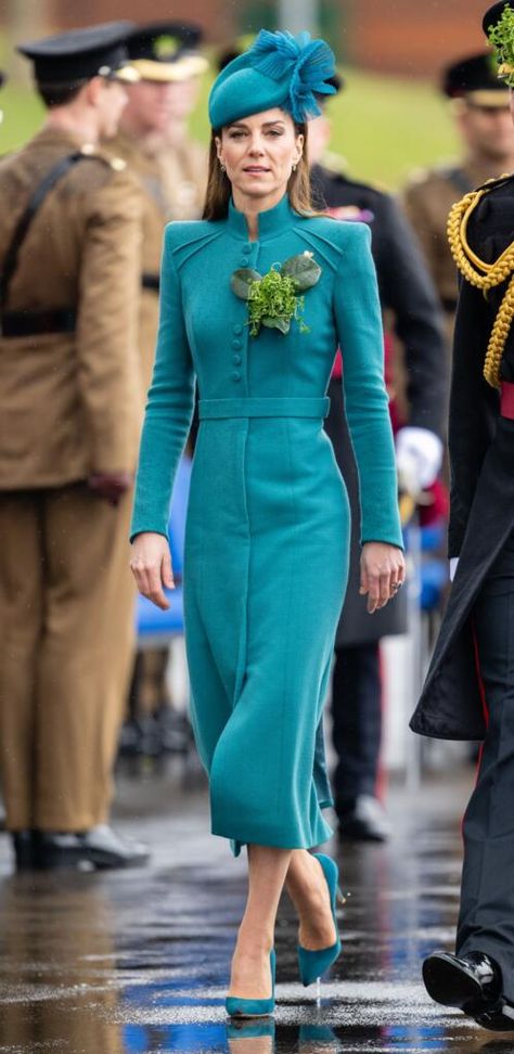 10 of Kate Middleton's Best Style Moments in 2023 - Dress Like A Duchess Kate Middleton Fashion Show, Kate Middleton Style Dresses, Kate Middleton Fashion, Princess Kate Style, Kate Middleton Style Outfits, Kate Middleton Dress, Princess Katherine, Kate Middleton Outfits, Princess Kate Middleton