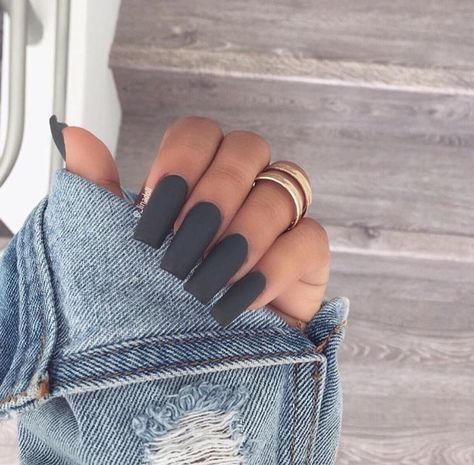 Matte Grey | Nail Inspiration Grey Nails, Nagellack Trends, Gray Nails, Best Acrylic Nails, Matte Nails, Gorgeous Nails, Cute Acrylic Nails, Perfect Nails, Acrylic Nail Designs