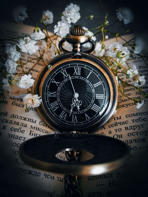 Time Astethic Clock, Clock Astethic, Old Clock Aesthetic, Time Astethic, Bsd Shifting, Sequence Style, Picture Clock, Scent Garden, Old Pocket Watches