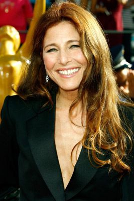 Catherine Keener Being John Malkovich, Actresses With Black Hair, Catherine Keener, John Malkovich, Jeffrey Donovan, Female Actresses, Aging Gracefully, American Actress, Movie Stars