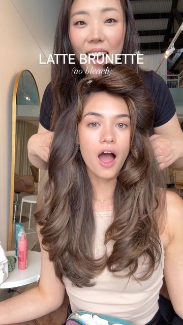 Laura Kim on Instagram: "LATTE BRUNETTE @emily_kaufman_ Highlights using no bleach colour @avedaaustralia #nobleach #lattebrunette #expensivebrunette #healthyhair #brownhair . . . 🏷️brown hair, haircut, longhair, balayage" Brunnete Hair Color, Latte Brunette, Bleach Brown Hair, Bleach Hair Color, Hair Color For Morena, Brown Hair Looks, Brown Hair Inspo, Hair Color Streaks, Brunette Hair With Highlights