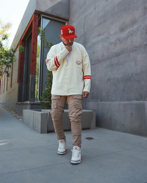 Fall Outfits Men Casual, West Coast Mens Fashion, Men’s Fall Casual Outfits, New York Outfits Men, Atlanta Street Style, Black Men Casual Outfits, Mens Urban Fashion, Outfit With Jordans, Hat Men Outfit