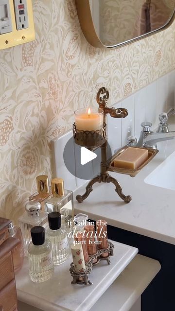 Mallory Fletchall Reserve Home, Vintage Parisian Apartment, French Bathroom Decor Vintage, Apartment Diy Projects, Interior Design Parisian Style, Love Question, Brownstone Apartment, Reserve Home, Parisian Bathroom