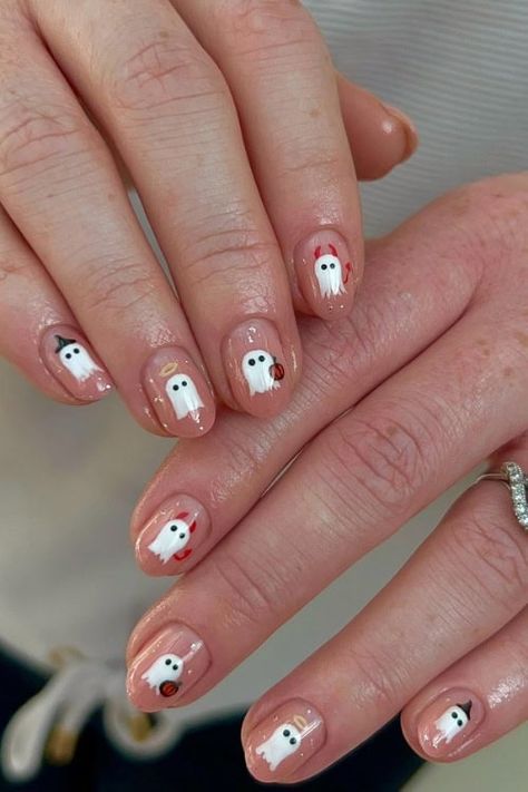 25 Super Cute Ghost Nails & Halloween Nails to Try This Year Halloween Charm Nails, Ghost And Pumpkin Nails, Ghost Nail Designs, Cute Ghost Nails, Ghost Nail, Ghost Nails, Pumpkin Nail Art, Halloween Manicure, Halloween Nails Easy