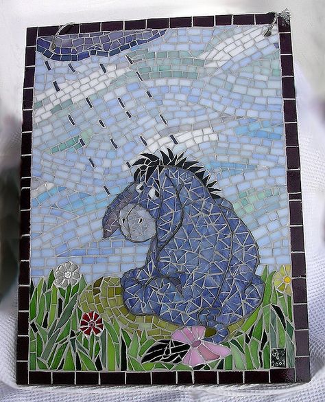 very cute!! Rock Mosaic, Disney Babies, Mosaic Animals, Diy Mosaic, Mosaic Madness, Winnie The Pooh Friends, Mosaic Table, Disney Decor, Mosaic Projects