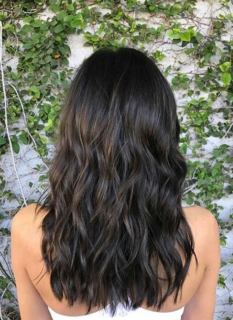 Medium Length Hair With Layers Brown Brunettes, Mid Length Hairstyles Dark Hair, Simple Prom Hair Mid Length, Homecoming Hairstyles For Mid Length Hair, Black Mid Hair Length Styles, Midlength Haircuts Dark Hair, Midlength Haircuts Black Hair, Dark Brunette Hair Mid Length, Thick Hair Mid Length