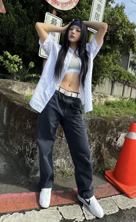 New Jeans K-pop Outfits, Korea Outfit, Minji Outfits Kpop, Minji Newjeans Tell Me Outfit, Newjeans Outfits, New Jeans Outfit, Minji Oufits Newjeans, New Jeans Outfit Kpop, Minji Newjeans Stage Outfit