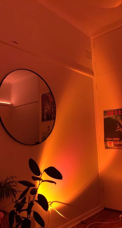 Aesthetic Naranja, Night Lofi, Cafe Coffee Day, Sunset Lighting, Mens Bedroom Decor, Lamp Room, Orange Rooms, Sunset Lamp, Phone Wallpaper Boho