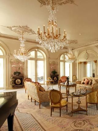 European Neo-classical Style II  ISBN: 978-7-5537-3926-7, 2014.11 Old Money House, Homes Interior, European Home Decor, Casa Vintage, Neo Classical, Mansion Interior, Elegant Living Room, Elegant Living, Dream House Interior