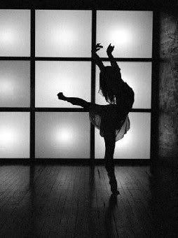 Lyrical dancing. Black and white* Dance Images, Dance Stuff, Dance Like No One Is Watching, The Dancer, Zumba Fitness, Fitness Photography, Dance Photos, Dance Art, Dance Pictures