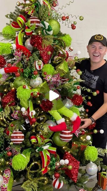 Ramon_at_Home on Instagram: "Let me show you how to decorate a #grinch inspired Christmas Tree in four easy steps.  TAG a friend who would love this theme in the comments.   Christmas is just around the corner and I am having a lot of fun sharing with you these decorating ideas.   All products from @shinodadesigncenter  . . . #christmas2024 #christmastree #christmasdecor #christmasdecorations #christmastime" How To Decorate A Grinch Christmas Tree, Grinch Trees Ideas, Grinch Christmas Tree Ideas, Grinch Ideas, Grinch Tree, Grinch Trees, Grinch Christmas Tree, Grinch Christmas Decorations, Christmas Tree Decorating Themes