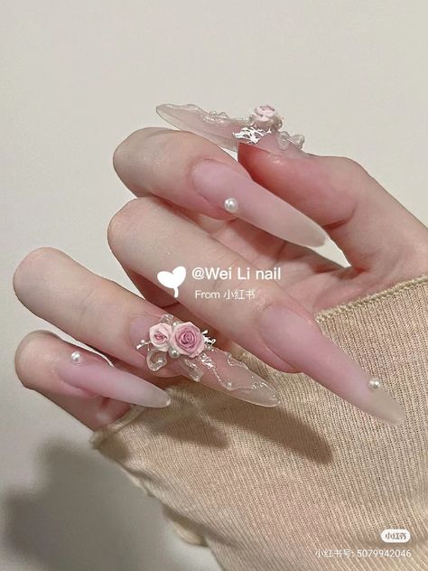 Ulzzang Nails, Korean Press On Nails, Nail Bling, Pretty Manicures, Asian Nails, Light Pink Nails, Nail Color Ideas, Classy Acrylic Nails, Aesthetic Nails