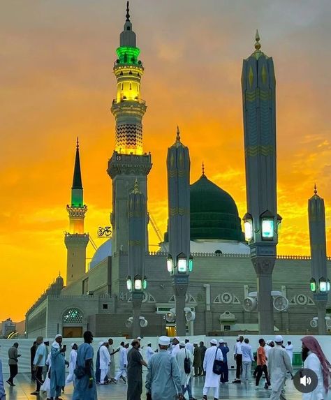 Khana Kaba Image, Makkah Wallpaper, Learning Stories Examples, Khana Kaba, Couples Hidden Face Pics, Prophet Mohammad, Learning Stories, Islamic Nasheed, Dark Images