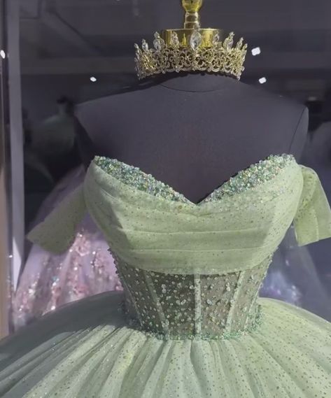 Princess And The Frog Themed Sweet 16 Dress, Tiana Quince Dress, Princess Tiana Quinceanera Dresses, Princess And The Frog Quince Dress, Princess And The Frog Sweet 16 Dress, Eucalyptus Quinceanera, Tiana Prom Dress, Princess Tiana Prom Dress, Sage Green Quince Dress